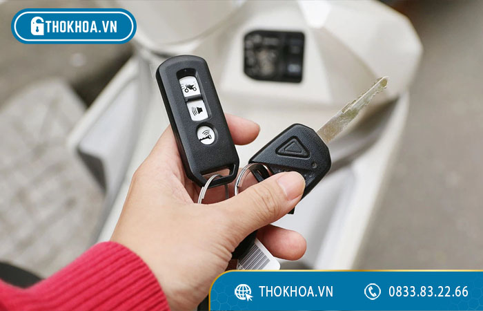 Chìa khóa từ và chìa khóa smartkey xe Honda